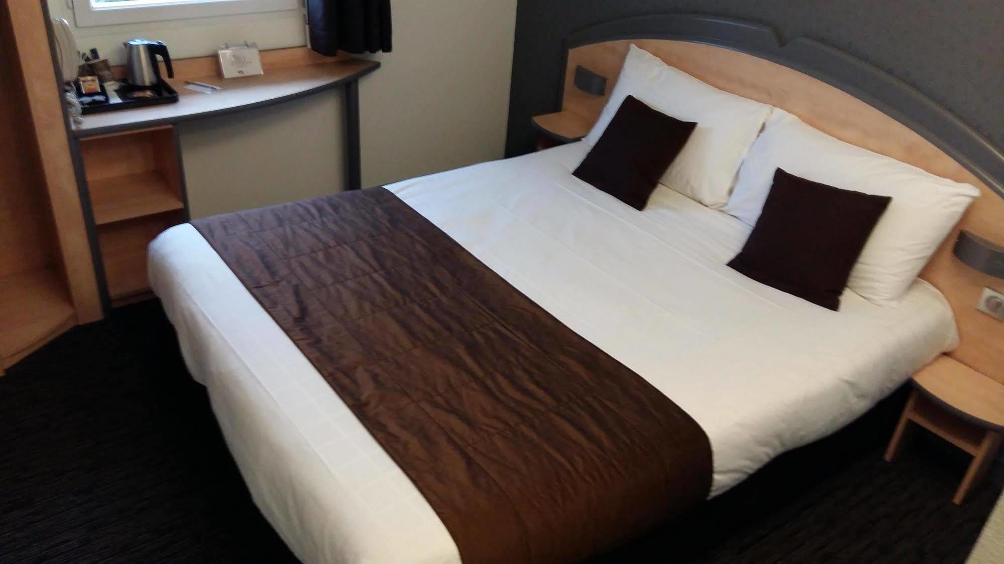Hotel Kyriad Brive Ouest Экстерьер фото